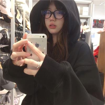 小娘惹之翡翠山 封面